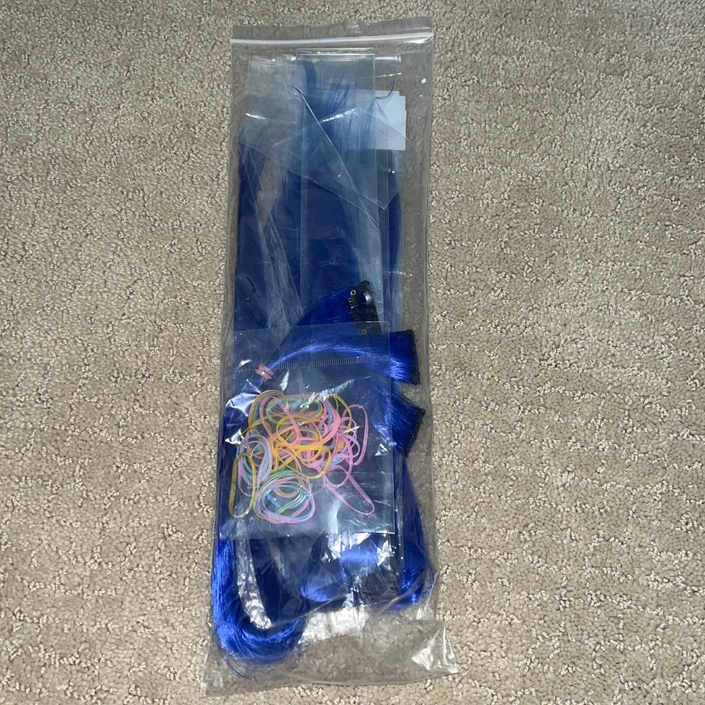 NEW WITH TAGS Blue Hair Clips and Hair ties/ Hair Elastics